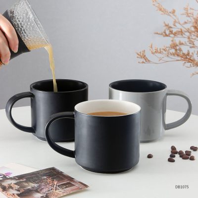Beautiful two-tone ceramic mug (6)