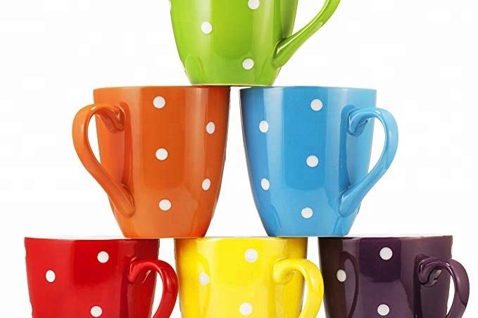 Ceramic mug with colorful spots design (1)