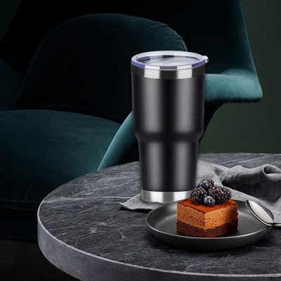 Pink vacuum insulated travel mug (6)