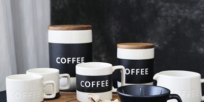 White and black pottery coffee mug (4)
