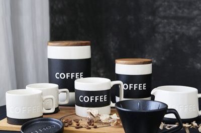 White and black pottery coffee mug (4)
