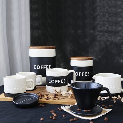 White and black pottery coffee mug (4)