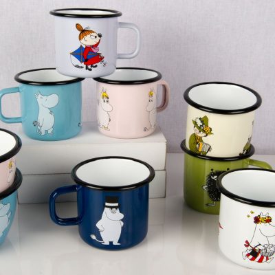 Enamel mugs (1)