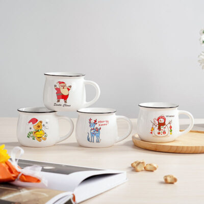 Christmas ceramic mug with polka-dot