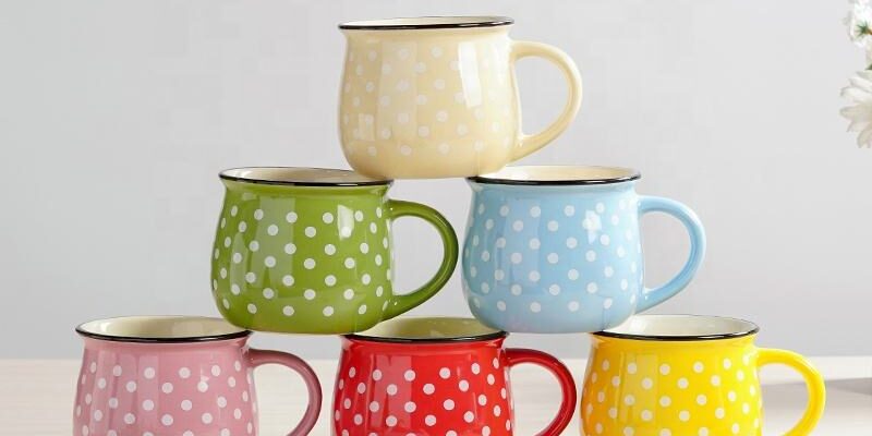Christmas ceramic mug with polka-dot