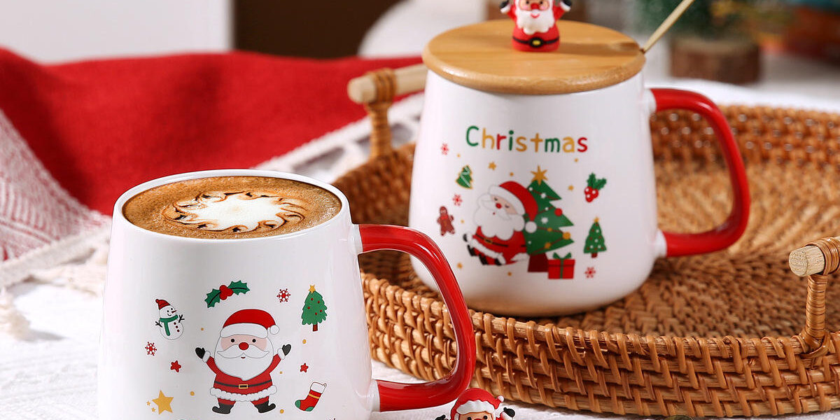 Santa Claus Christmas Tree Ceramic Mug with Lid and Spoon (1) ceramic mug with lid and spoon