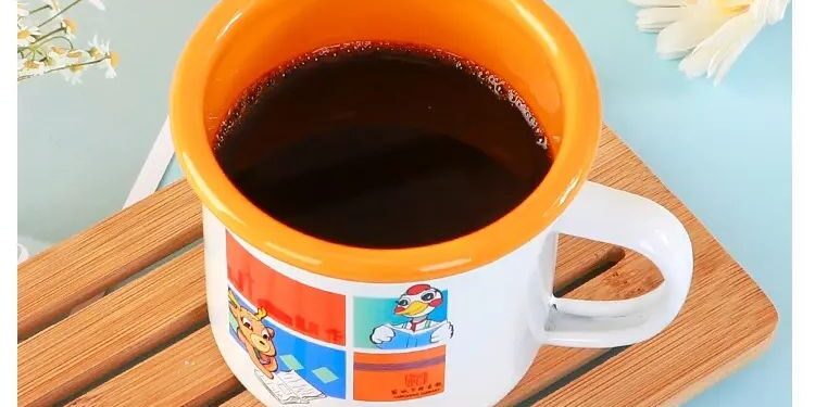 enamel camping mugs retro style